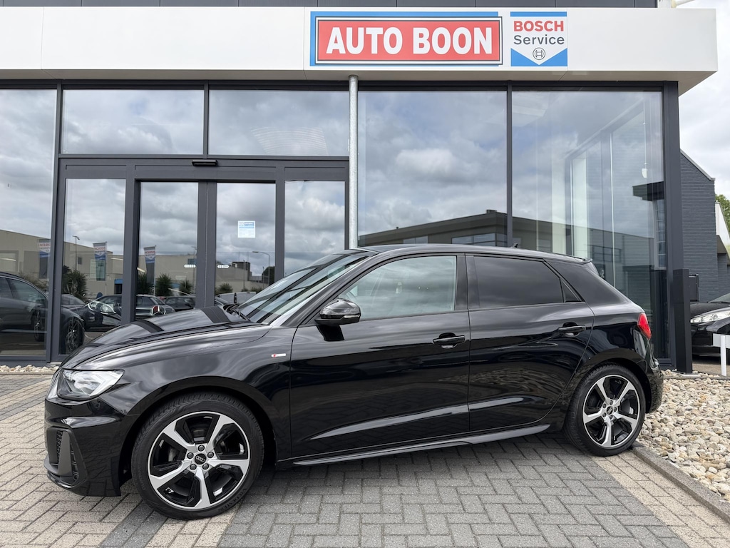 Audi A1 Sportback 25 SPORT 2 x S-LINE APPCARPL./FULL LED/ ECC/SFEER/MEDIA/S-LINE.KUIPZETELS/P-GLAS/17''LMV/1 EIG./NL AUTO/KM = NAP