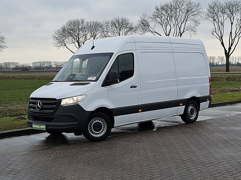 Mercedes-Benz Sprinter 315 L2H2 Mbux10 Automaat Camera Airco Cruise Control Nieuw Model BPM Vrij Euro6 150 PK!