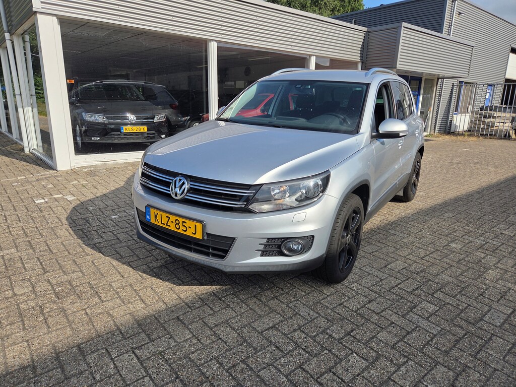 Volkswagen Tiguan 1.4 TSI Sport&Style, trekhaak, rijklaar