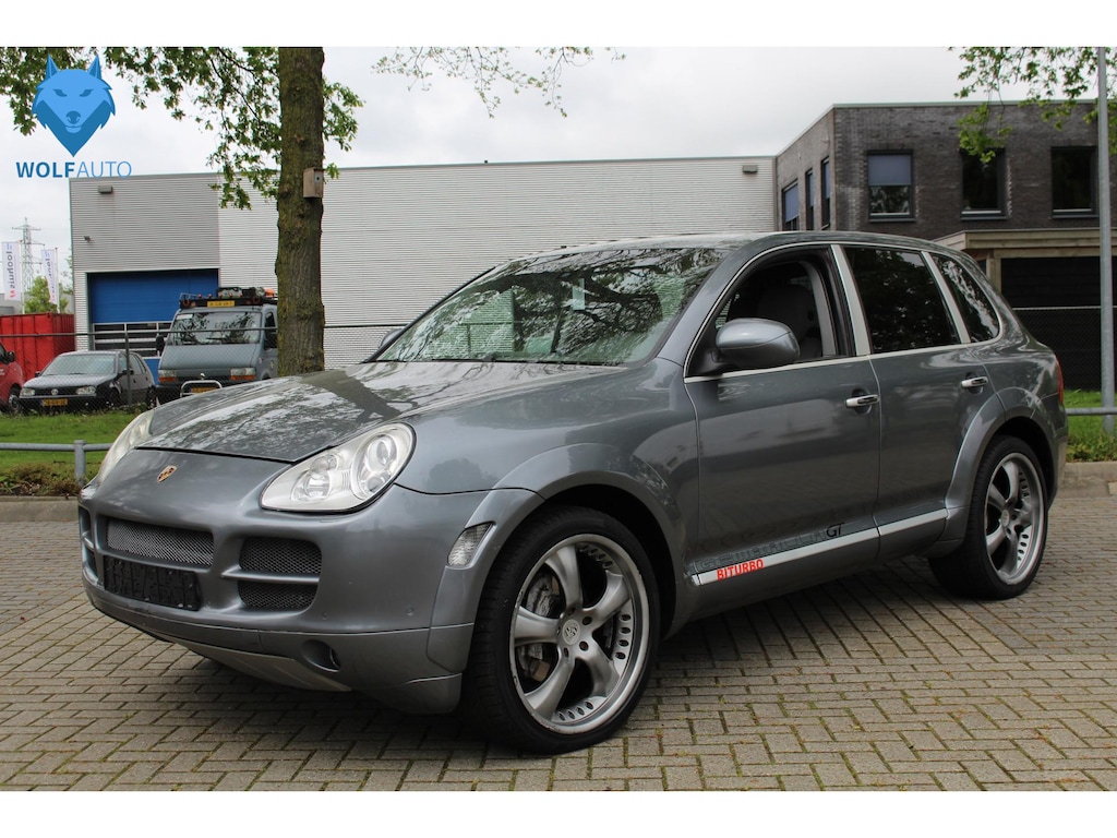 Porsche Cayenne 3.2 Gemballa Edition, Luchtvering