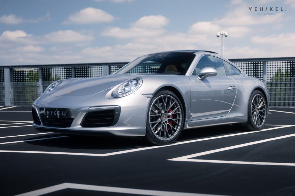 Porsche 911 991.2 3.0 CARRERA S - 1e lak - NL auto - zeer royaal uitgerust