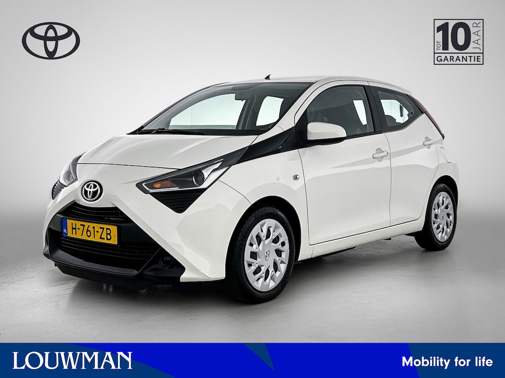 Toyota Aygo 1.0 VVT-i x-play | 1e Eigenaar | Dealeronderhouden | Apple Carplay / Android Auto | Camera | SL 6 Dion