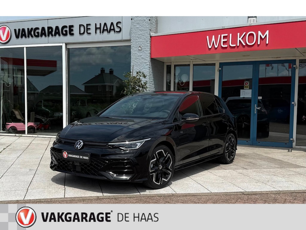 Volkswagen Golf 1.5 eTSI R-Line Edition NIEUW!