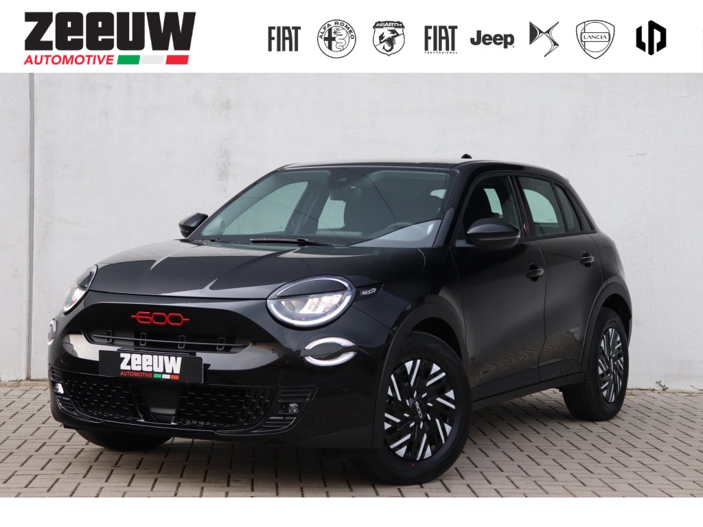 Fiat 600 600e RED 54 kWh | Carplay | Clima | Cruise | Direct Leverbaar