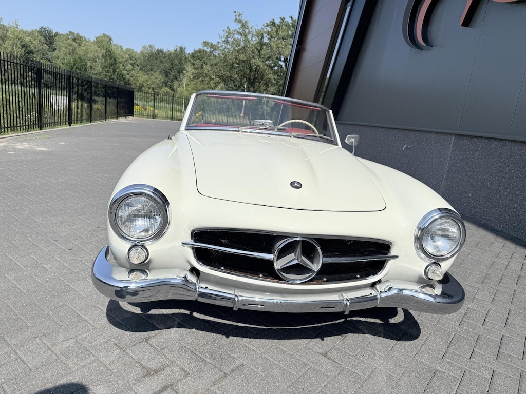 Mercedes-Benz SL W121 190SL Cabriolet