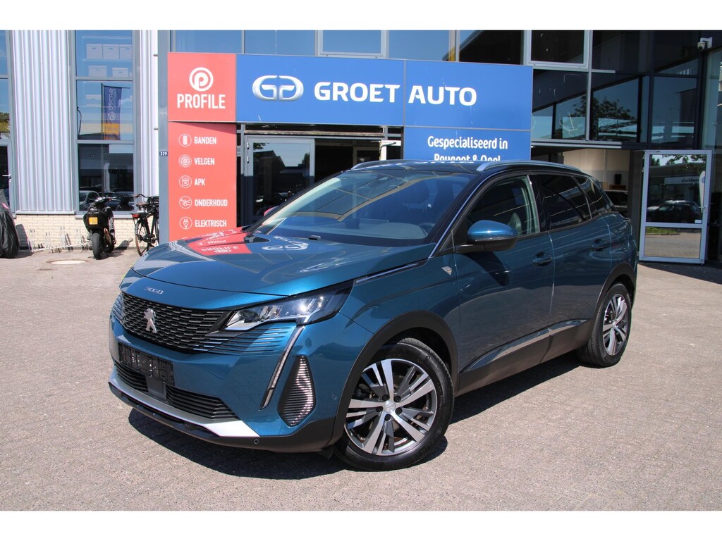 Peugeot 3008 1.6 HYbrid 225 Road Trip Automaat Plug Inn Airco Navi Camera Carplay Trekhaak Vollllll!!!!!
