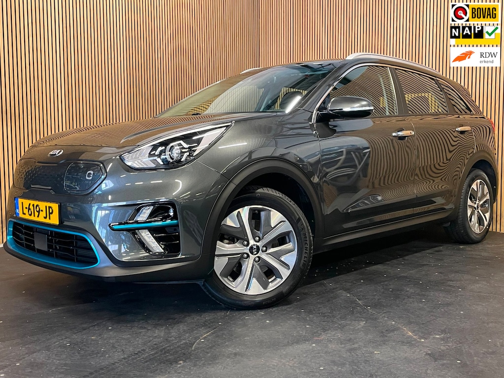 Kia Niro EV E-Niro DynamicLine 39 kWh|100% SOH|1/2 LEDER|ACC|APPLE CARPLAY/ANDROID AUTO|CAMERA|LANE-ASSIST|1e EIGENAAR|NL-AUTO|NAP|IN.BTW|
