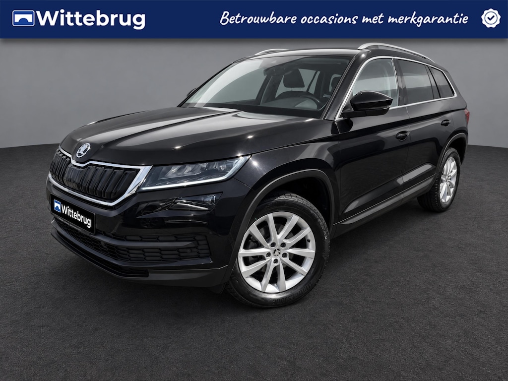 Skoda Kodiaq 1.5 TSI Style 7persoons DSG Automaat Panoramadak / Zwenkbare trekhaak / LED  / Elek Achterklep / Achteruitrij camera / Geheugen stoel / HAL
