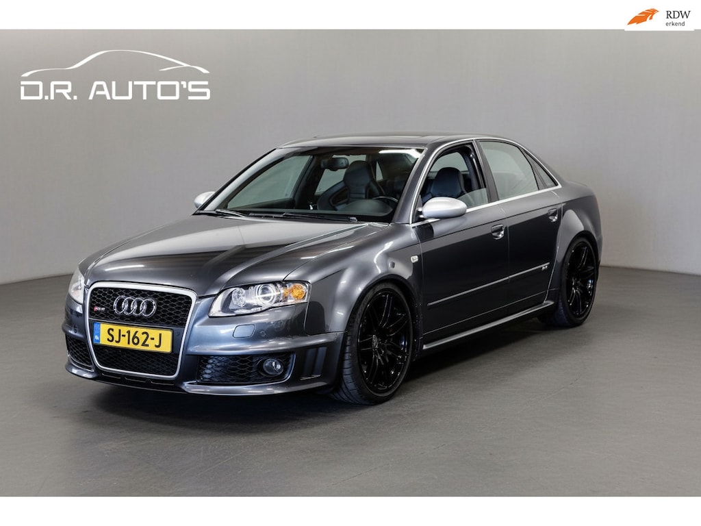 Audi RS4 A4 Avant 4.2 V8 quattro