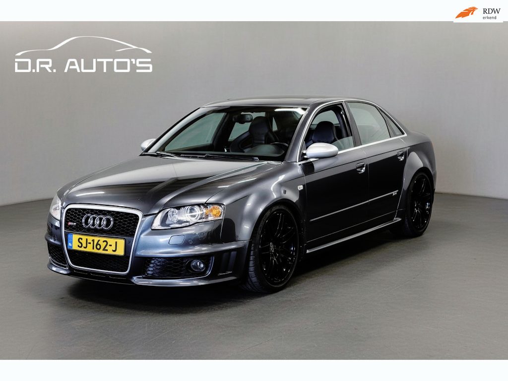 Audi RS4 A4 Avant 4.2 V8 quattro