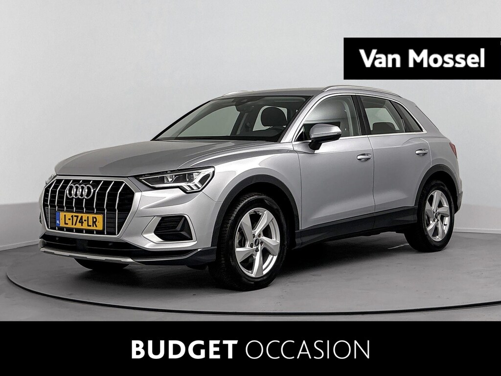Audi Q3 35 TFSI S edition 150 PK | Automaat | Trekhaak | Cruise Control | Apple Carplay | Android Auto | Climate Controle | Navigatie | Digital Cockpit |