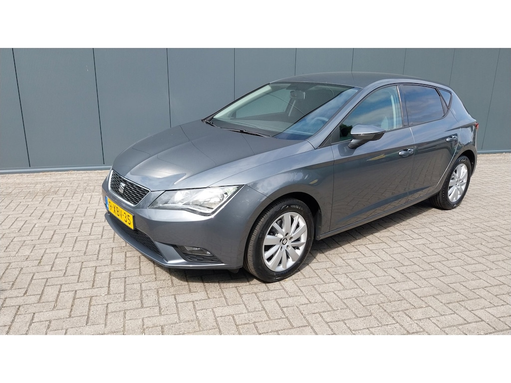 SEAT Leon 1.2 TSI Enjoy//NAVI//CRUISE//LMV//