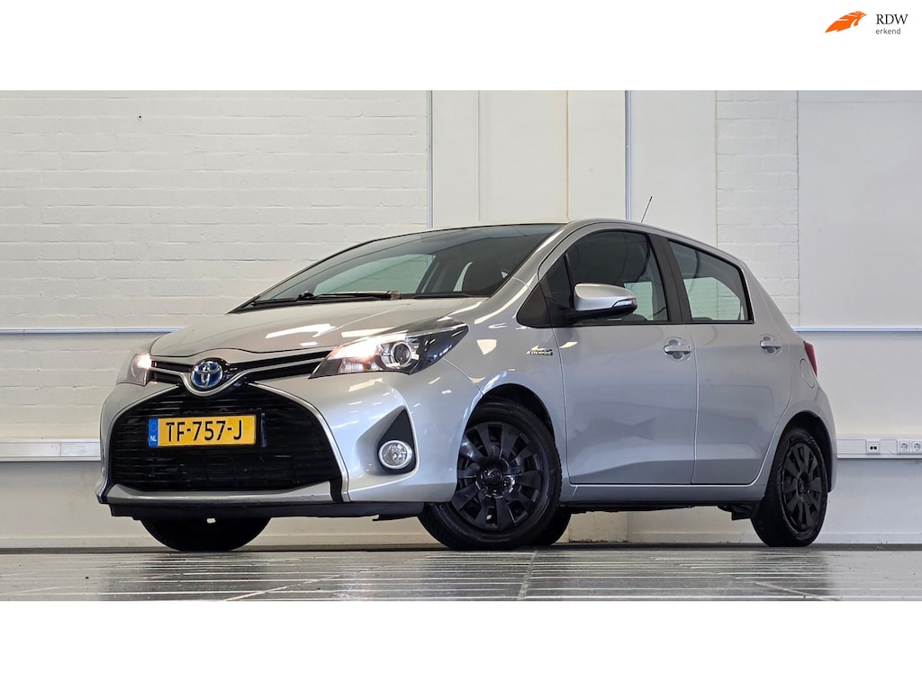 Toyota Yaris 1.5 Hybrid Lease Limited Camera Garantie Nieuwe APK