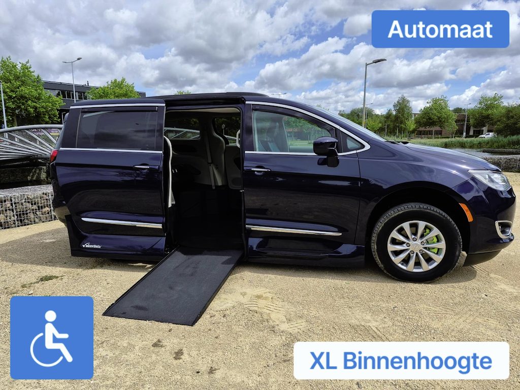Chrysler Pacifica Rolstoelauto LUXE 5+1 of 4+1 (rolstoel voorin SBS of DFW) XXL-Ombouw 150cm