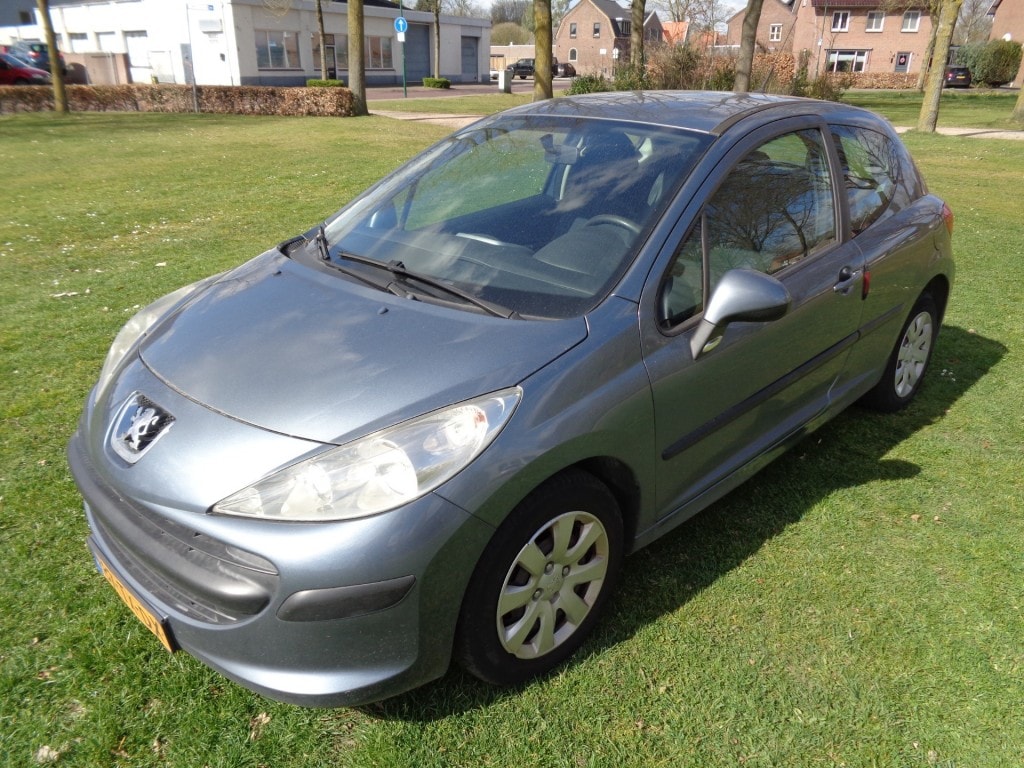 Peugeot 207 met nieuwe a p k