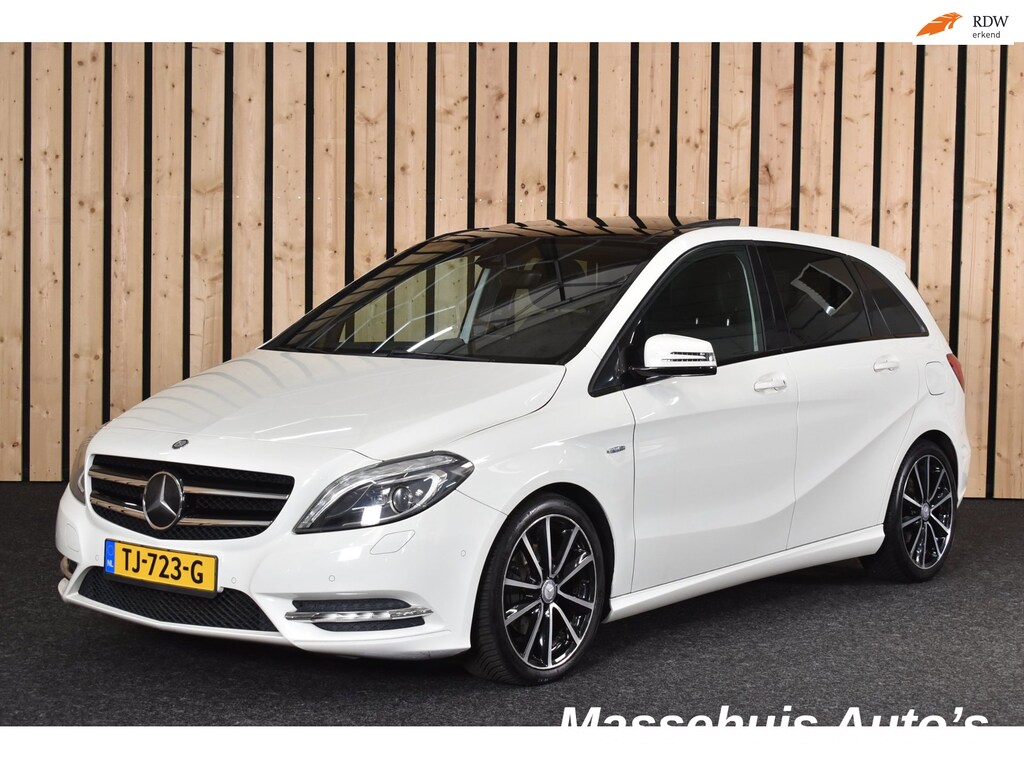 Mercedes-Benz B-klasse 180 Blue efficiency 109dkm PANO Stoelverwarming All season Airco + Nwe APK