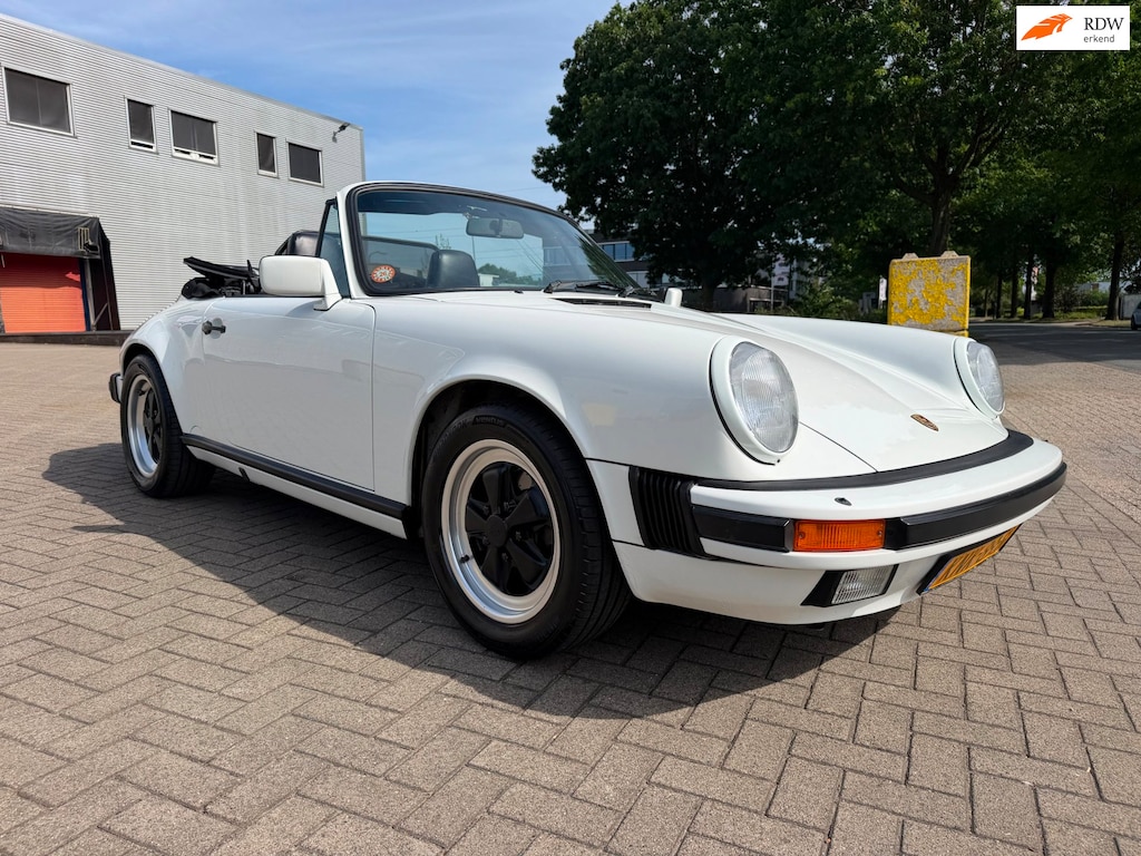 Porsche 911 3.2 Carrera cabriolet G50 1987 japan import, 88.122 km , mooie echte auto, deel restauratie , gereviseerde motor