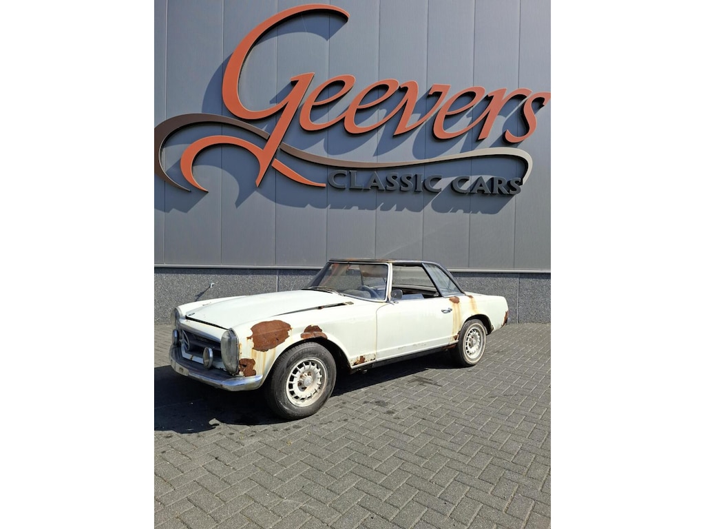 Mercedes-Benz Pagode W113 250SL