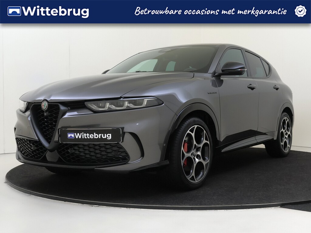 Alfa Romeo Tonale 1.5T Hybrid Sprint | Stoel en Stuurverwarming | Camera | Carplay | 160PK | Elektrische Lederen Stoelen