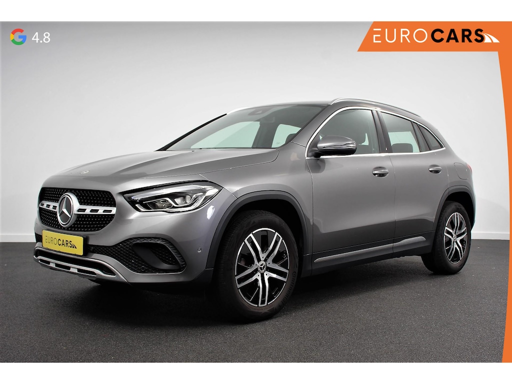 Mercedes-Benz GLA 200 Progressive Automaat Navigatie Climate control Cruise Control LED Elektrische Achterklep Lichtmetalen Velgen Camera