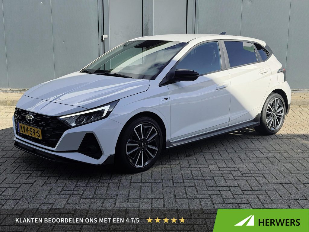 Hyundai i20 1.0 T-GDI N Line / Stuur- & Stoelverwarming / Achteruitrijcamera / Navigatie via Apple Carplay of Android Auto / Cruise control / Climate control / Lane assist /