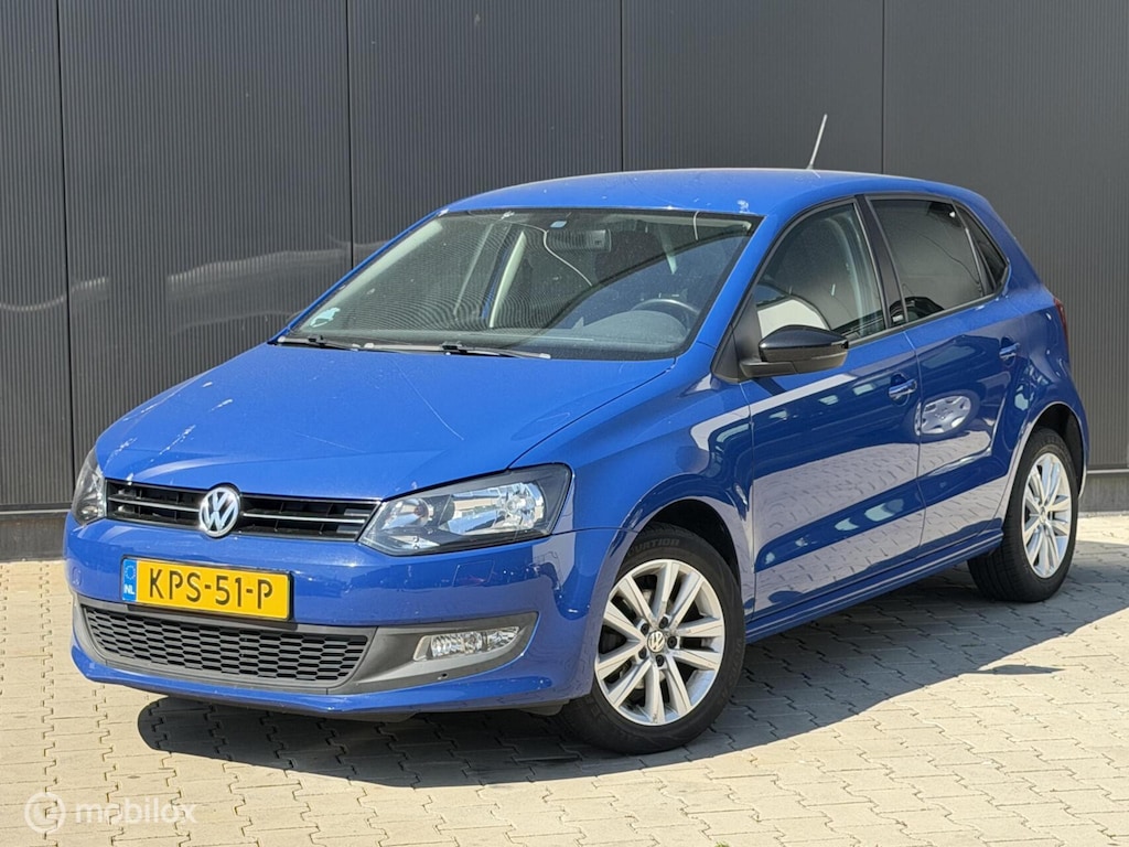 Volkswagen Polo 1.2 STYLE | AIRCO | STOELVERWARMING | VELGEN |