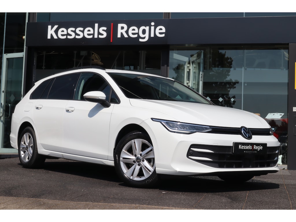 Volkswagen Golf Variant 1.5 eTSI Life | ACC | Stoel/Stuurverwarming | Ambient | Sensoren | LED | CarPlay | DAB