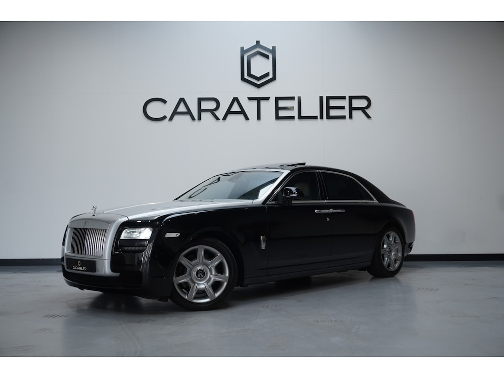 Rolls-Royce Ghost 6.6 V12 / Panorama / Rear entertaiment / Dealer onderhouden