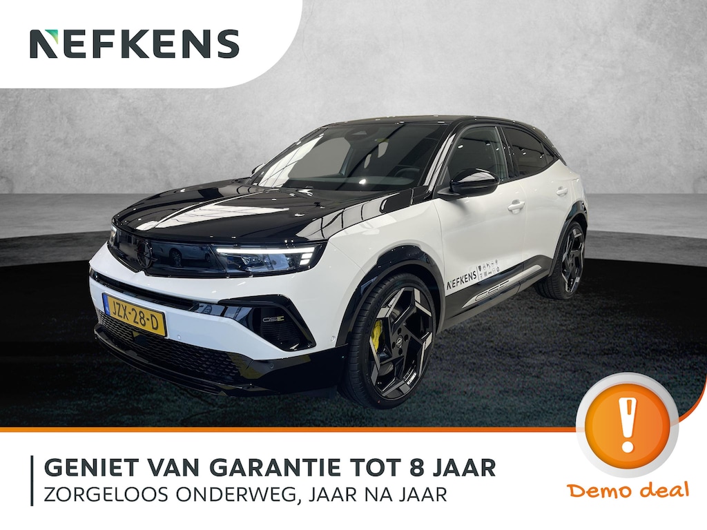 Opel Mokka-e Electric SUV GSE 54 kWh 281 pk | Demo | Tot 8 jaar garantie! | Kuipstoelen | Stoel/Stuurverwarming | Draadloos opladen | Navigatie | Dodehoeksensor | Apple Carplay/Android auto