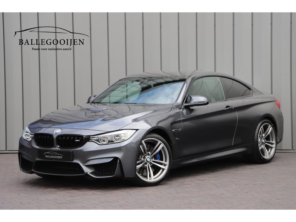 BMW M4 4-serie Coupé | 431PK | Head-up | Keyless-go | Carbon | Schaalstoelen | Memory | Carplay | Stoelverwarming | Led | 2016.