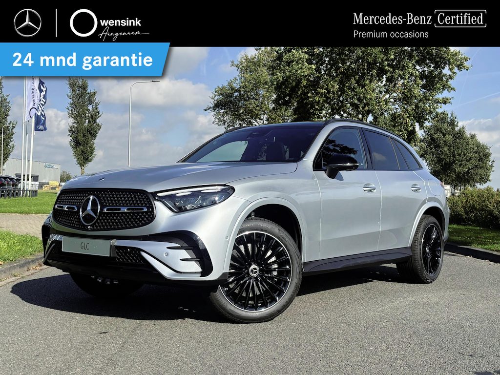 Mercedes-Benz GLC 300e 4MATIC Sport Edition | AMG | Panoramaschuifdak | Premium pakket | Nightpakket | 360° camera | Dodehoekassistent | DIGITAL LIGHT |