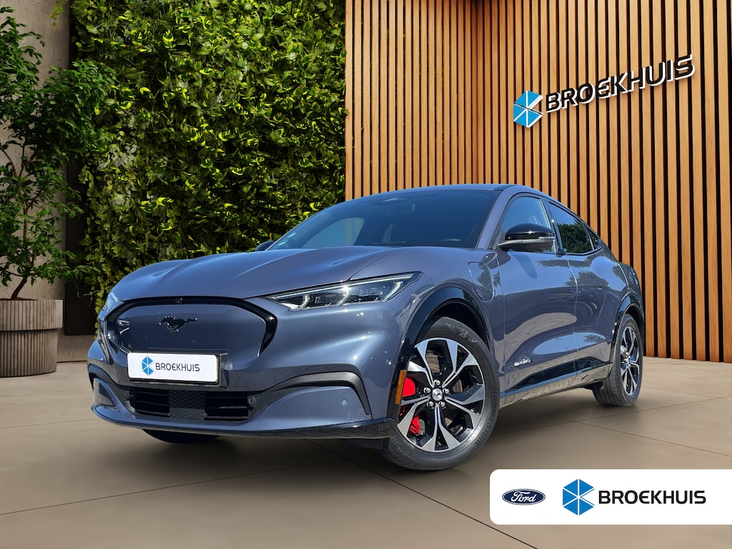 Ford Mustang Mach-E Extended AWD 98 kWh | 93% SOH | Technology pack + | Trekhaak | Leder | Stoel/ stuur verwarming |