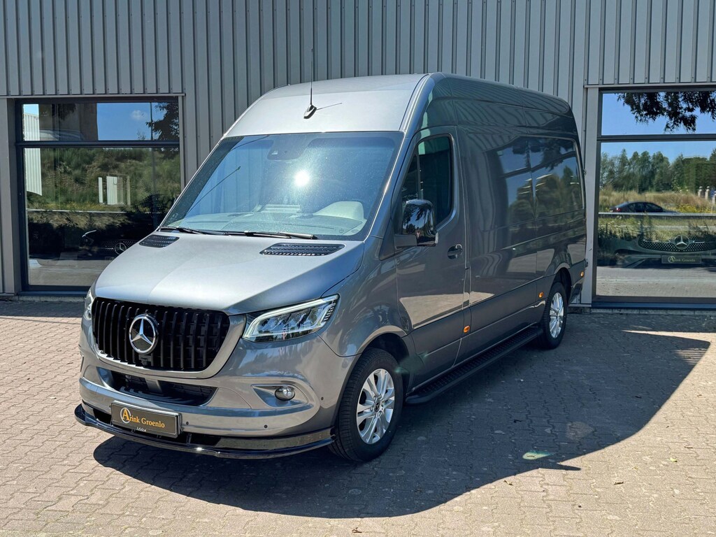 Mercedes-Benz Sprinter 319 CDI L2H2 BPM vrij 360° ALARM KL3 ADAPTIEVE CRUISE MBUX10 LED 9G-TRONIC PDC 3.5T AHW LM VELGEN BUMPERS GRILL SIDEBARS SPOILER