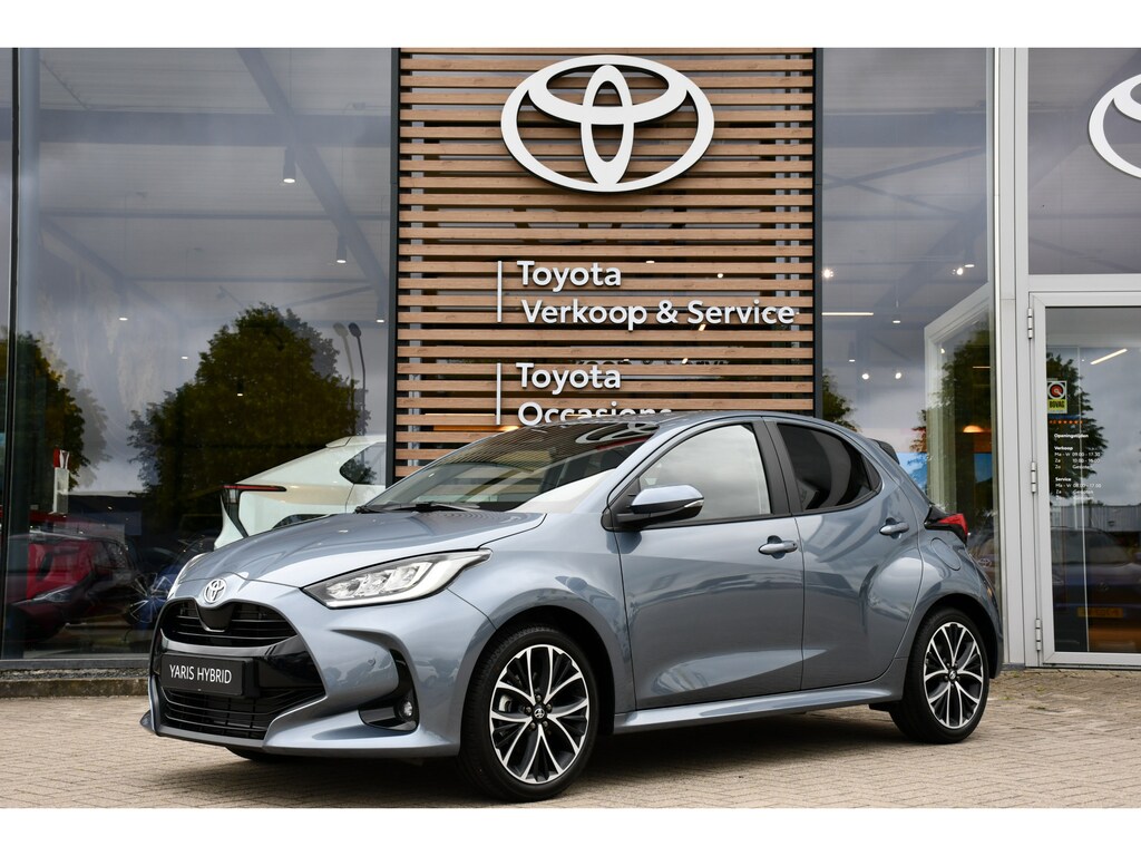 Toyota Yaris 1.5 Hybrid 115 Dynamic Limited automaat 116pk | Comfort pakket | Parkeersensoren vóór & achter | Voorstoelen verwarmd |