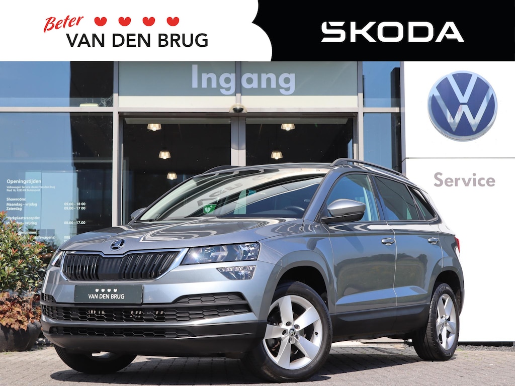 Skoda Karoq 1.0 TSI 110 pk Ambition | Navigatie | SmartLink | Climate Control | PDC | Cruise Control | Stoelverwarming |