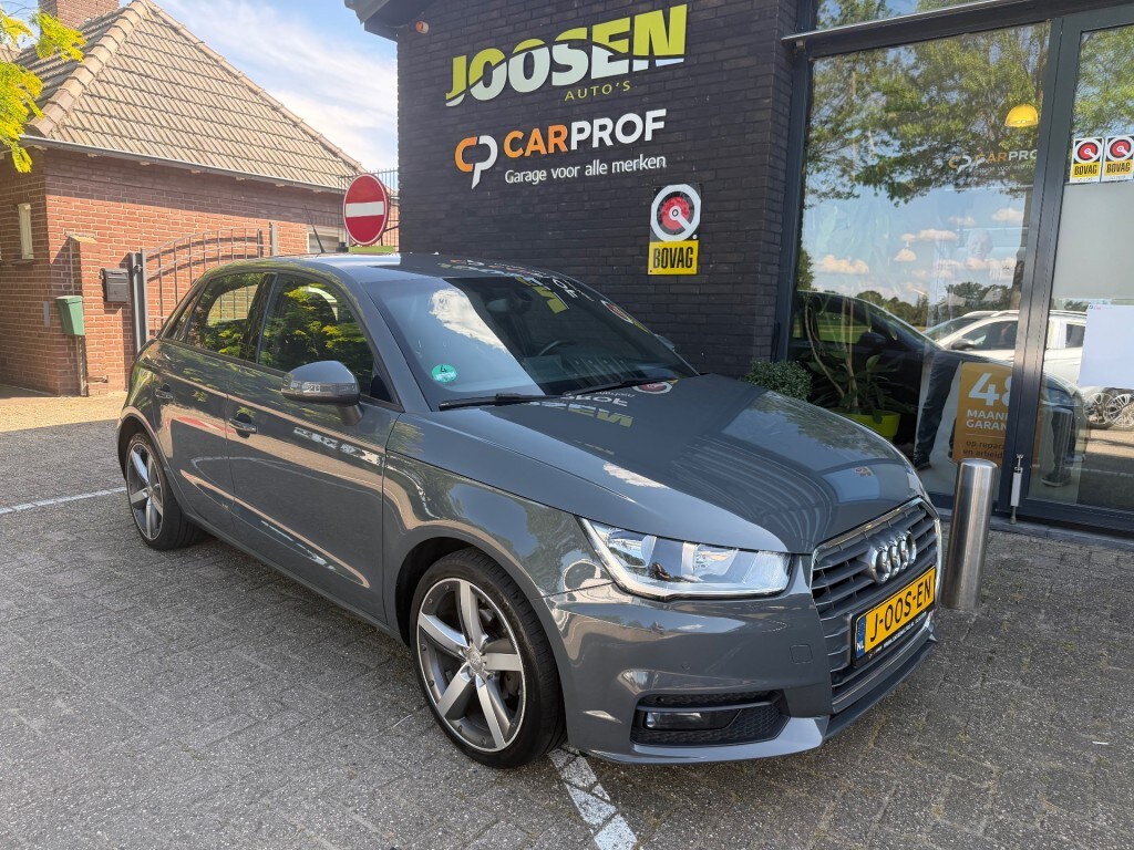 Audi A1 1.0 TFSI ADRENALIN