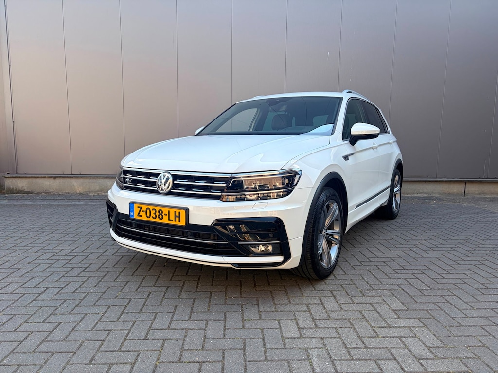 Volkswagen Tiguan 1.5 TSI ACT Highline Business R-Line | LED | Navi | Multi Media