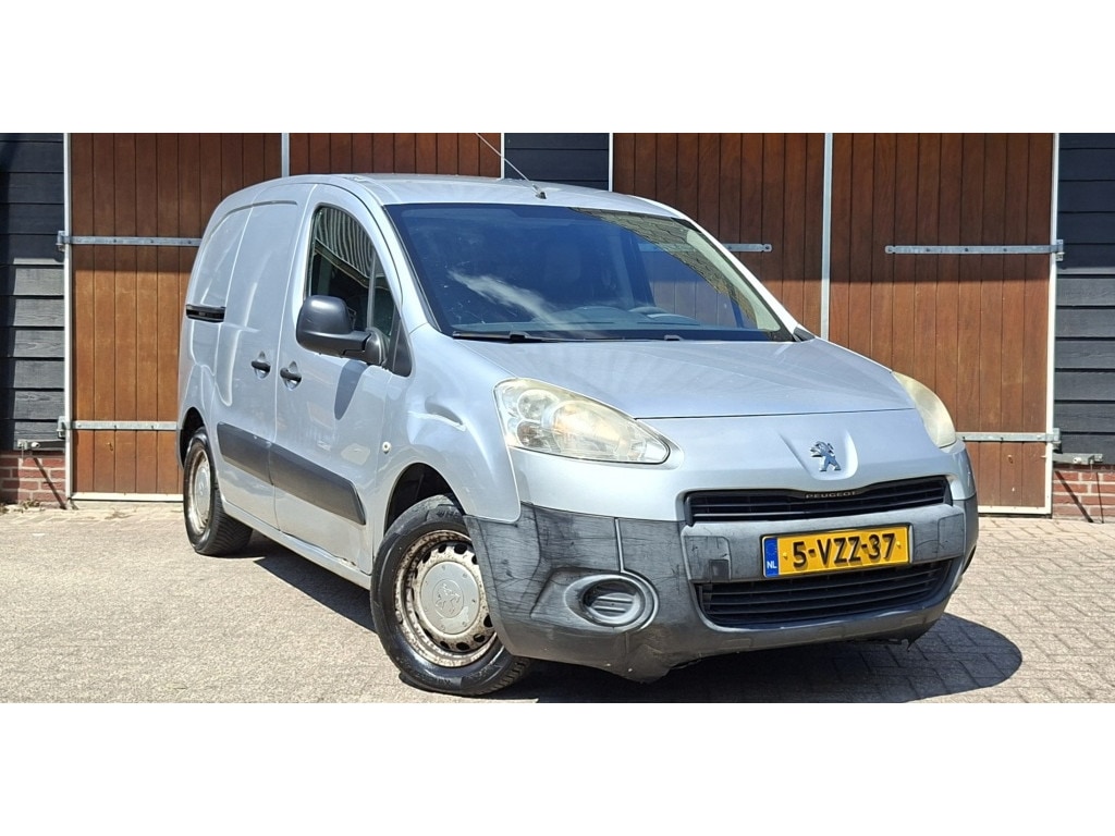 Peugeot Partner 120 1.6 HDI L1XR Pr+ EXPORT | Airco | Trekhaak | Centrale vergrendeling