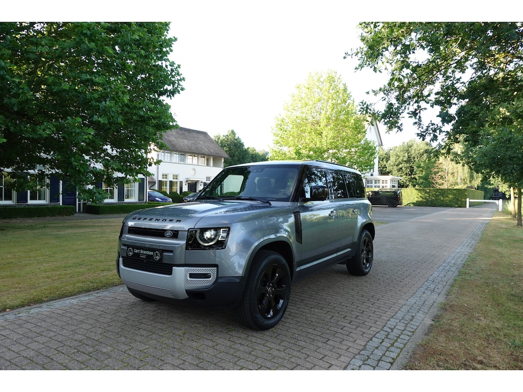 Land Rover Defender 3.0 D250 110 MHEV SE * GRIJS KENTEKEN * | 6 CILINDER | Luchtvering | Panorama dak | 360° Camera |