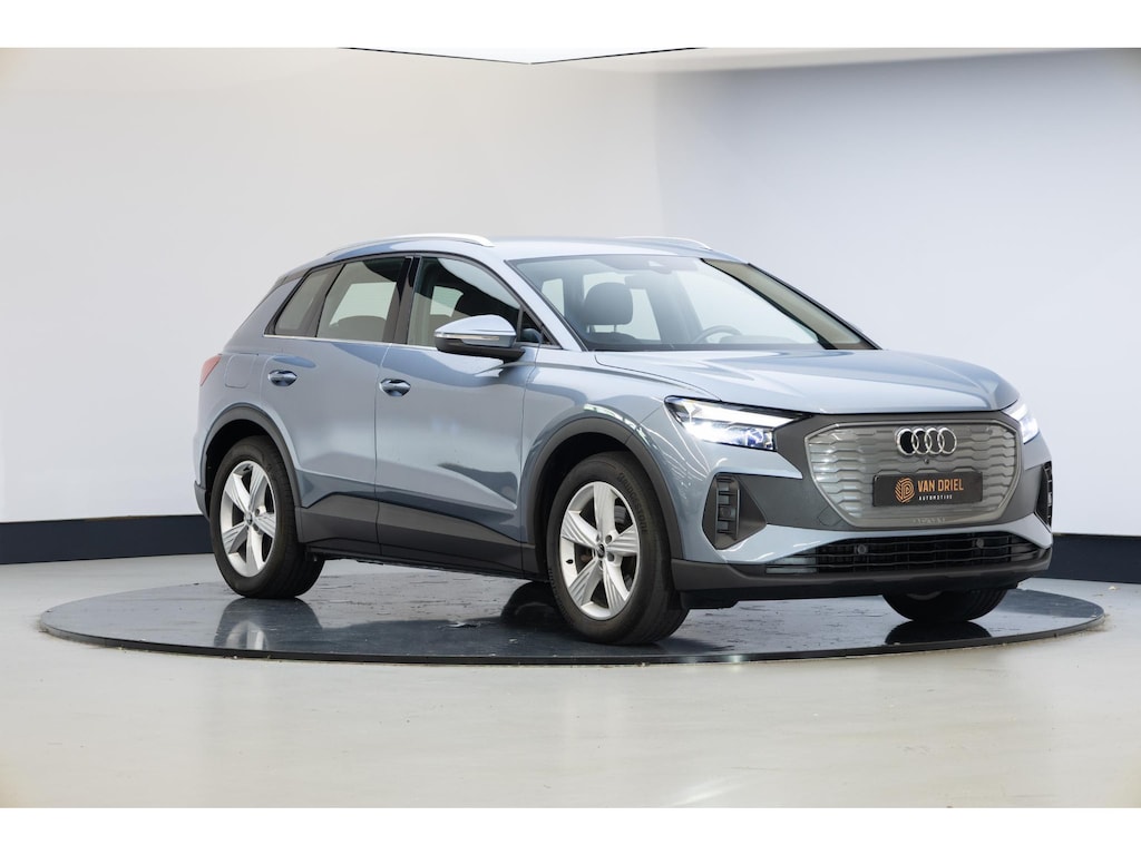 Audi Q4 e-tron 35 Edition 55 kWh | Cruise Control | Stoelverwarming |