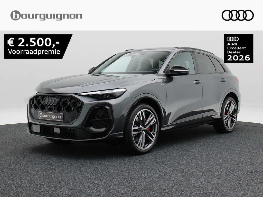 Audi Q5 S edition Competition e-hybrid 27 | 367 PK | 21 inch velgen | Privacy glas | Rode remzadels | Panoramadak | Bang & Olufson 3D |