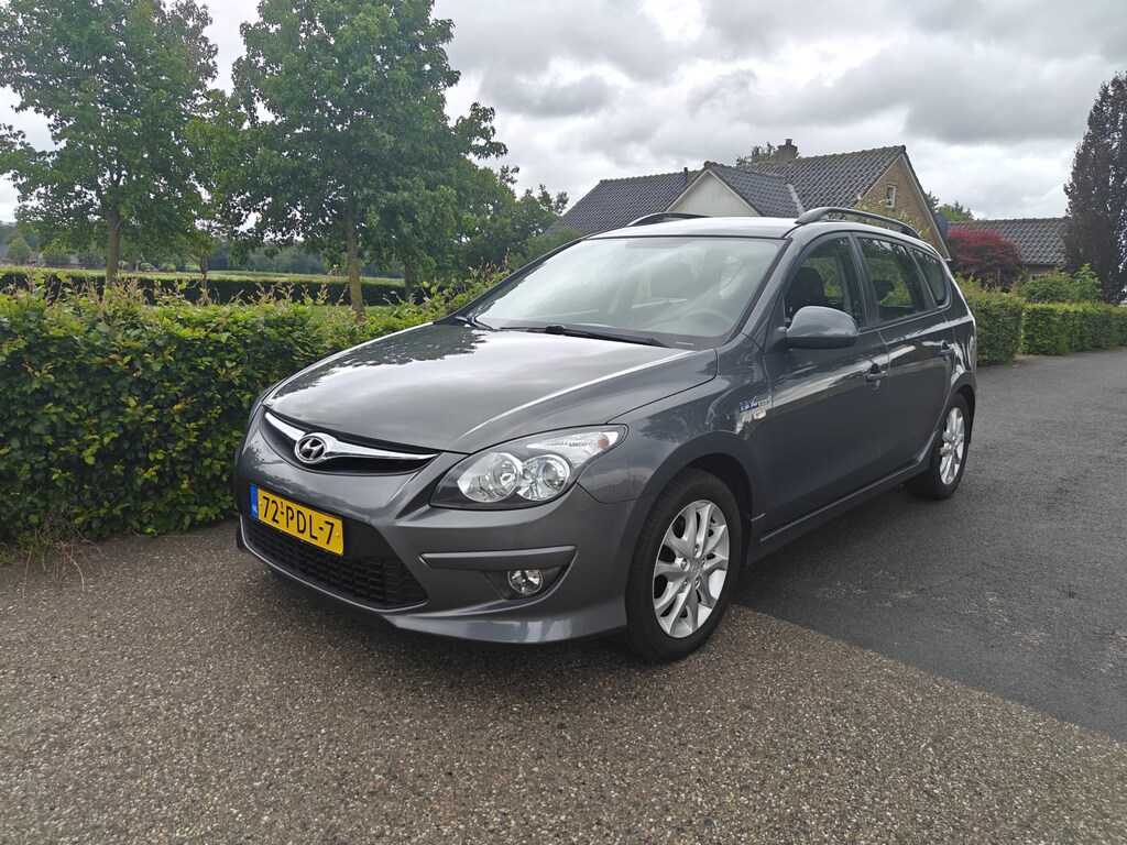 Hyundai i30 CW 1.6 CRDi i-Drive Cool AIRCO BJ 2011
