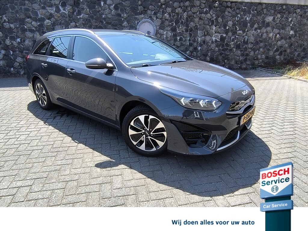 Kia Ceed Sportswagon 1.6 GDI PHEV DynamicLine trekhaak, carplay, camera, adapt cruise contr, keyles entry, led verlichting.
