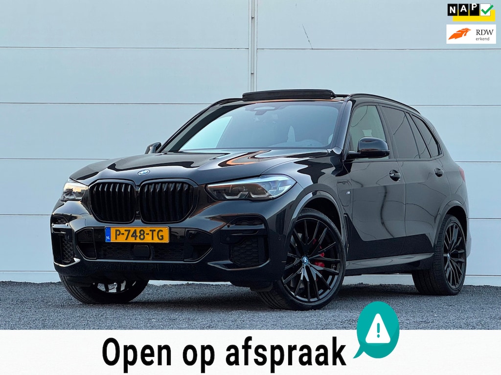 BMW X5 XDrive45e High Exe 394 PK Org NL M-Sport Pano HUD 360 Cam 22" Luchtvering Alarm klasse 5