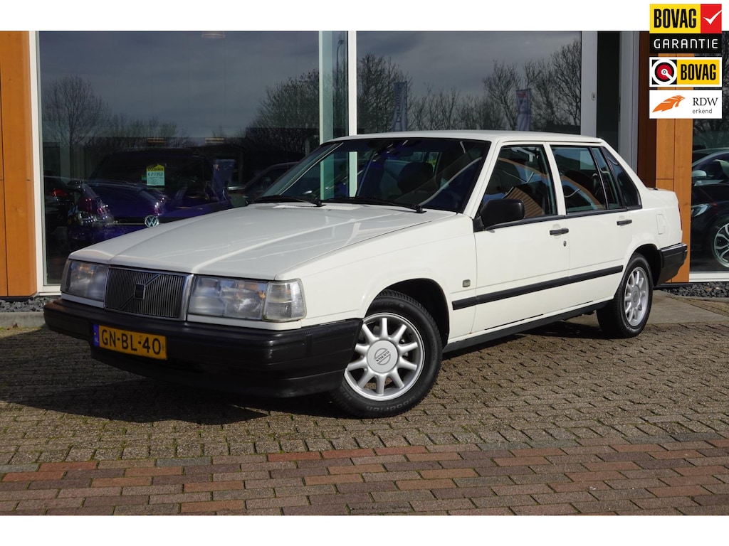 Volvo 900-Serie 2.3i GL Royal Class