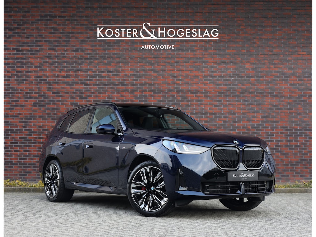 BMW X3 30e xDrive | Pano - Trekhaak - HUD