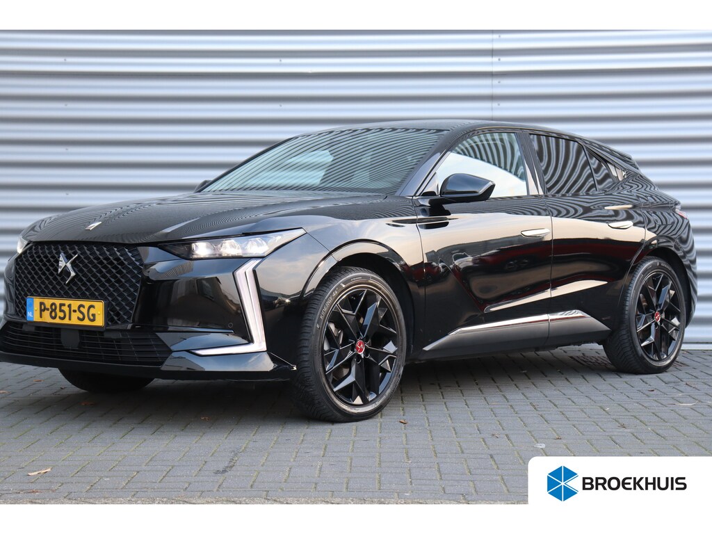 DS 4 1.6 E-TENSE 225PK PERFORMANCE LINE AUTOMAAT / NAVI / LEDER / CLIMA / FULL-LED / PDC / 19" LMV / CAMERA / KEYLESS / BLUETOOTH / CRUISECONTROL !!