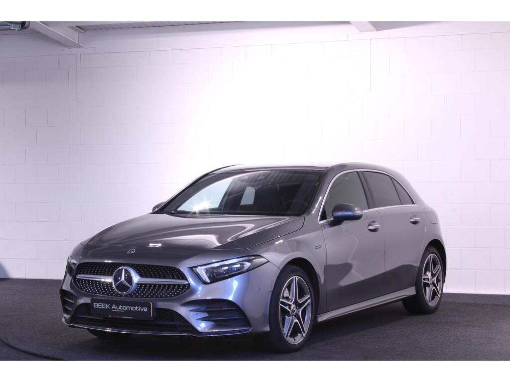 Mercedes-Benz A-klasse 250e | AMG | 360 | MULTIBEAM | BURMESTER