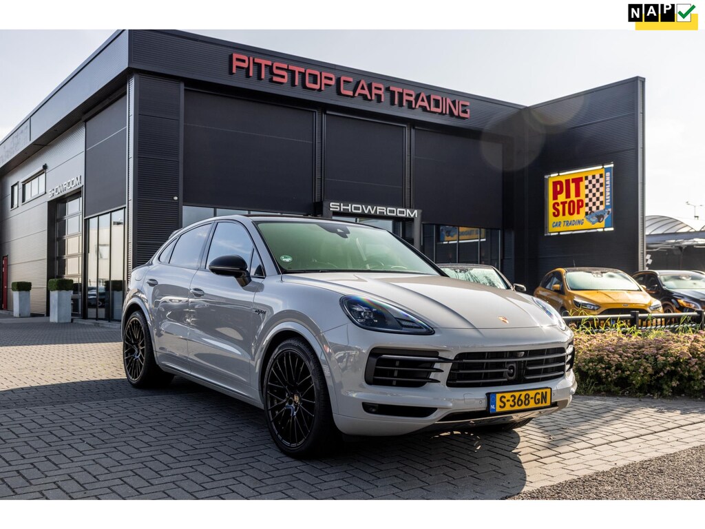 Porsche Cayenne Coupé 3.0 E-Hybrid, Platinum, *Krijt*, Massage, NL, Full Option!