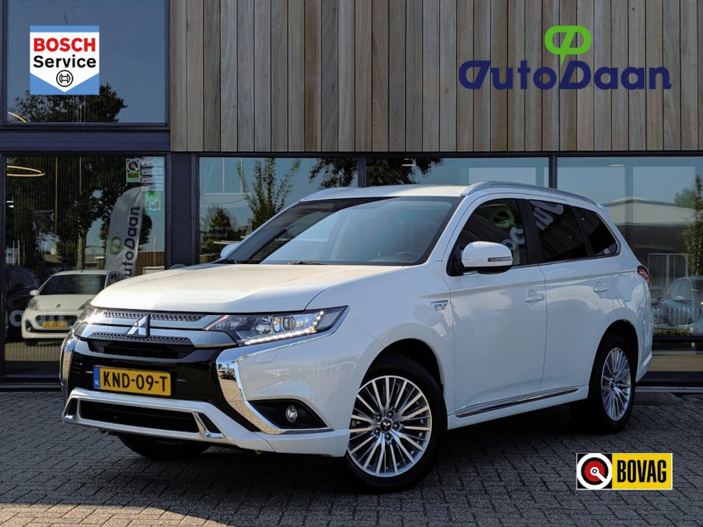 Mitsubishi Outlander PHEV Spirit 4WD | 100% Dealer Onderhouden